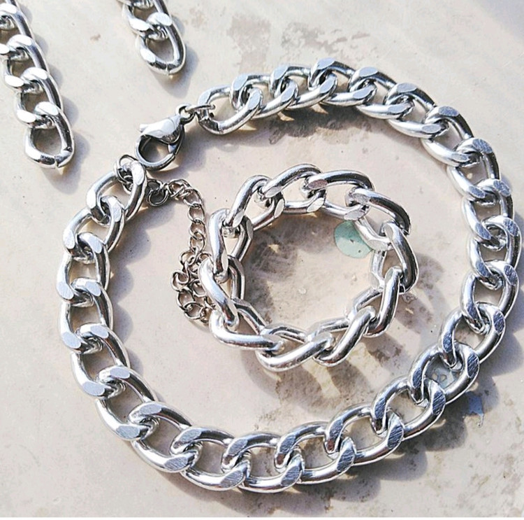 سرویس کارتیرنقره ای رنگ ثابت