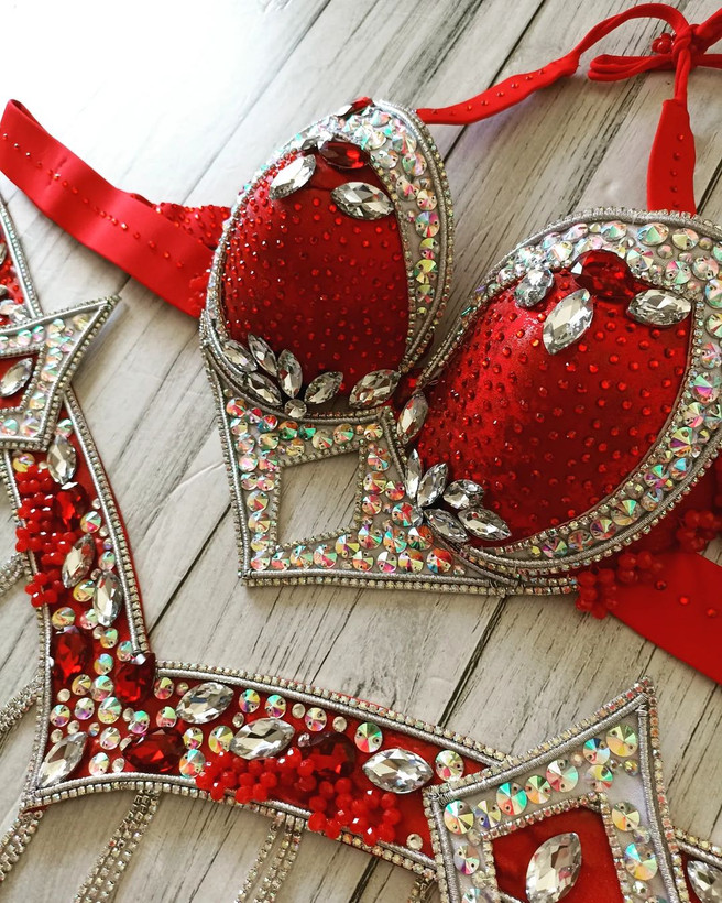 لباس زیرجواهردوزی شده دست دوز