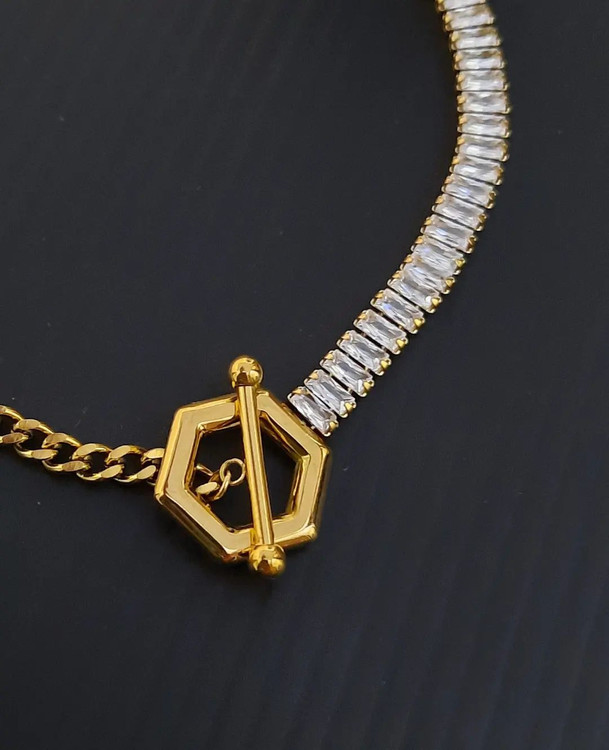 سفارش گردنبندتنیسی