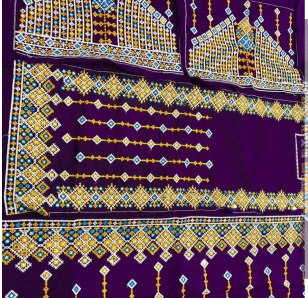 لباس مجلسی بناروسی