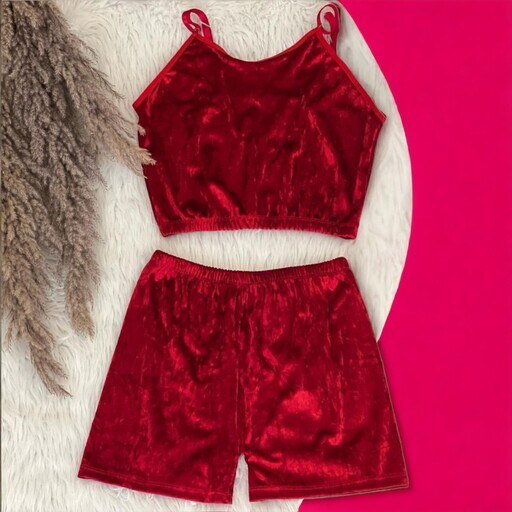 لباس زیرزنانه