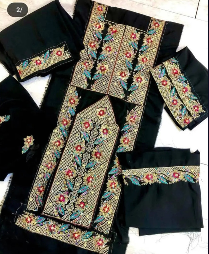 خریداینترنتی لباس بلوچی