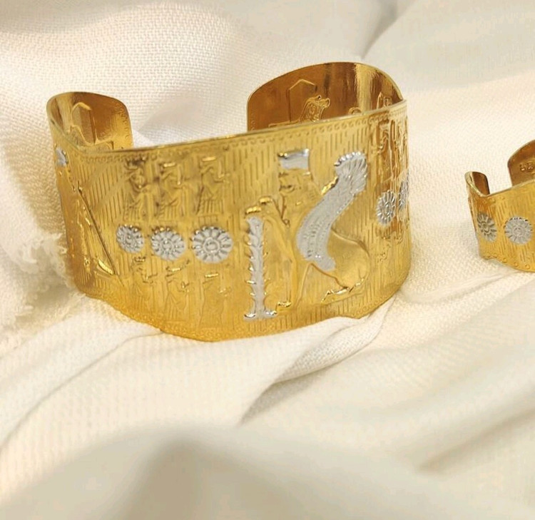 قیمت وسفارش دستبندمردانه طرح هخامنش