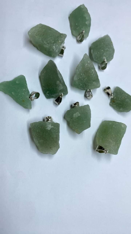 مشخصات قیمت وسفارش سنگ آونتورین اصل ومعدنی