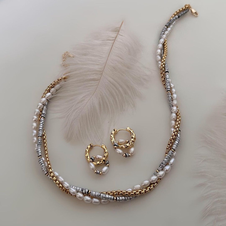 مشخصات قیمت وخریدگردنبندمروارید