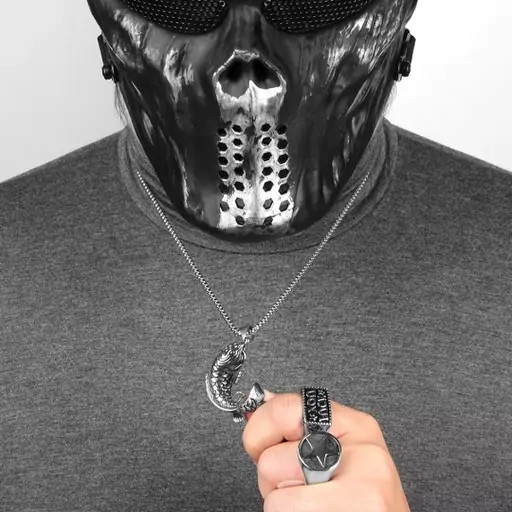 گردنبندمردانه شیک