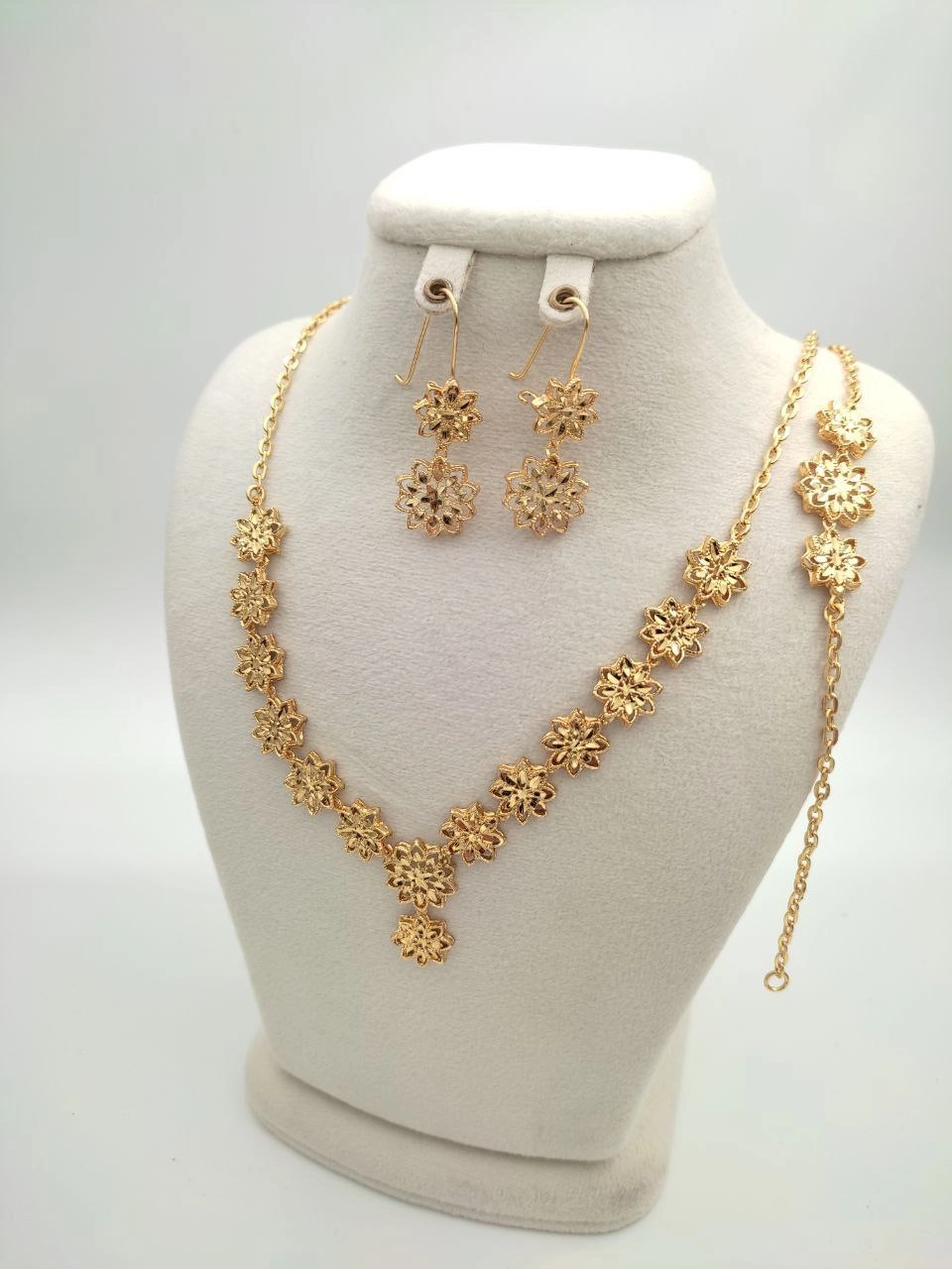سرویس طلای عروس