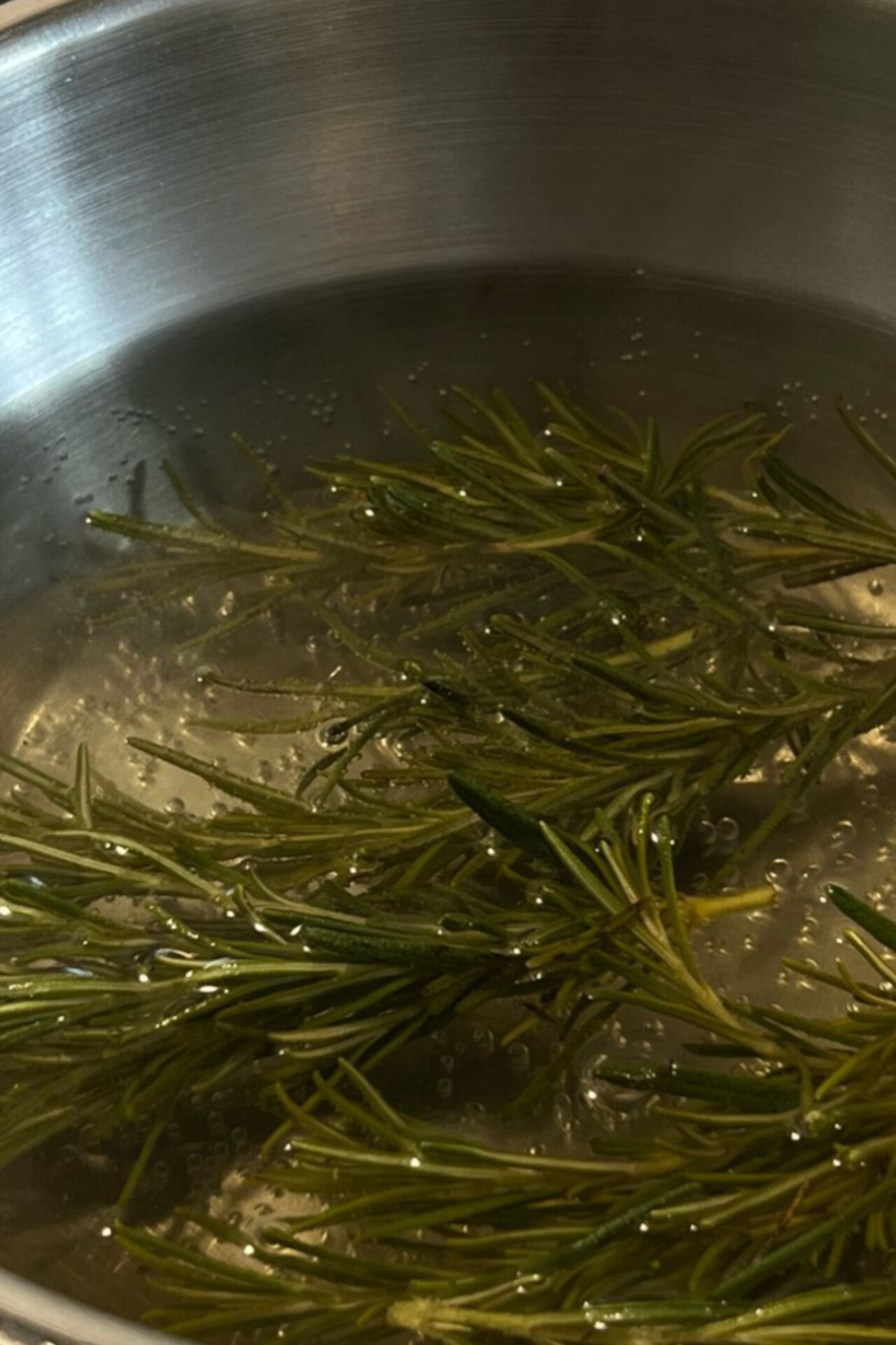 روغن تقویت کننده وضدریزش قوی رزماری