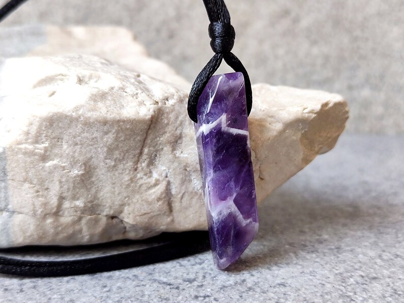 پلاک گردنی سنگ امیتیست