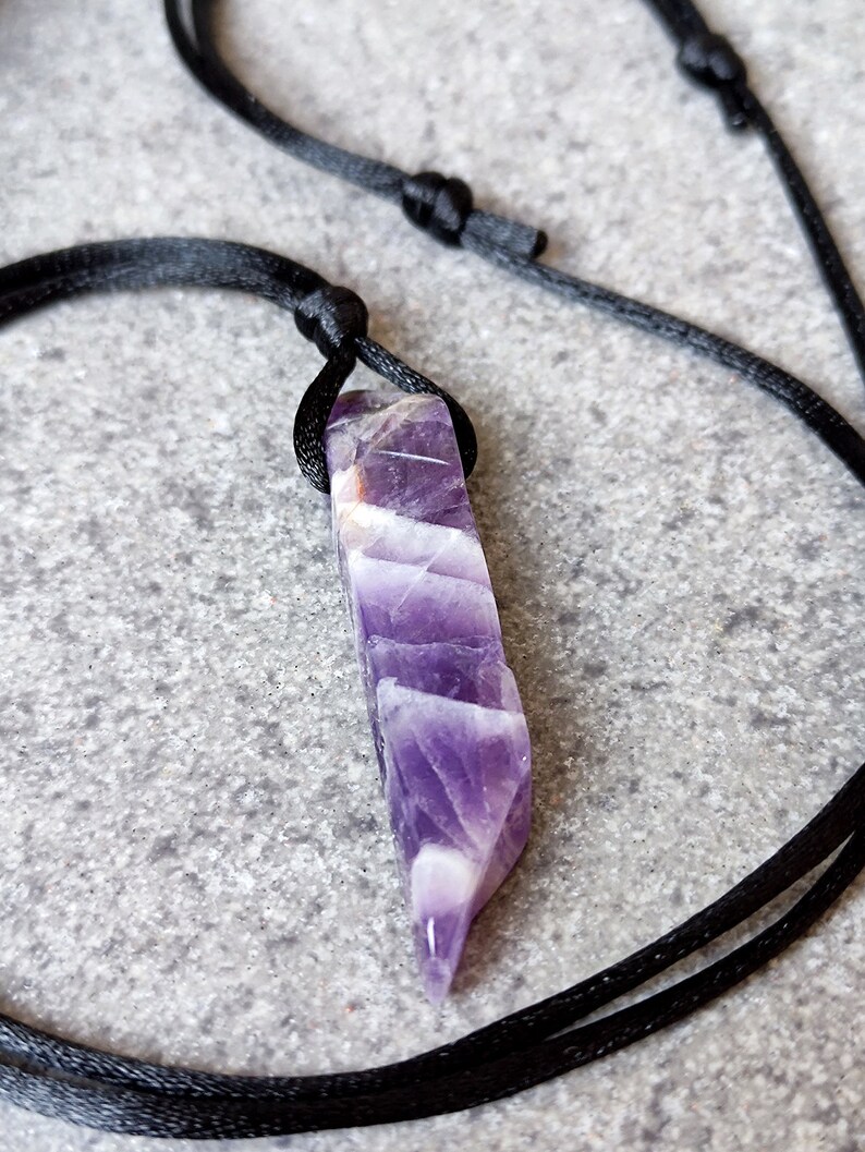 مشخصات قیمت وخریدگردنبندآمیتیست مردانه