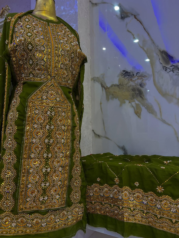 لباس بلوچی کشمیری