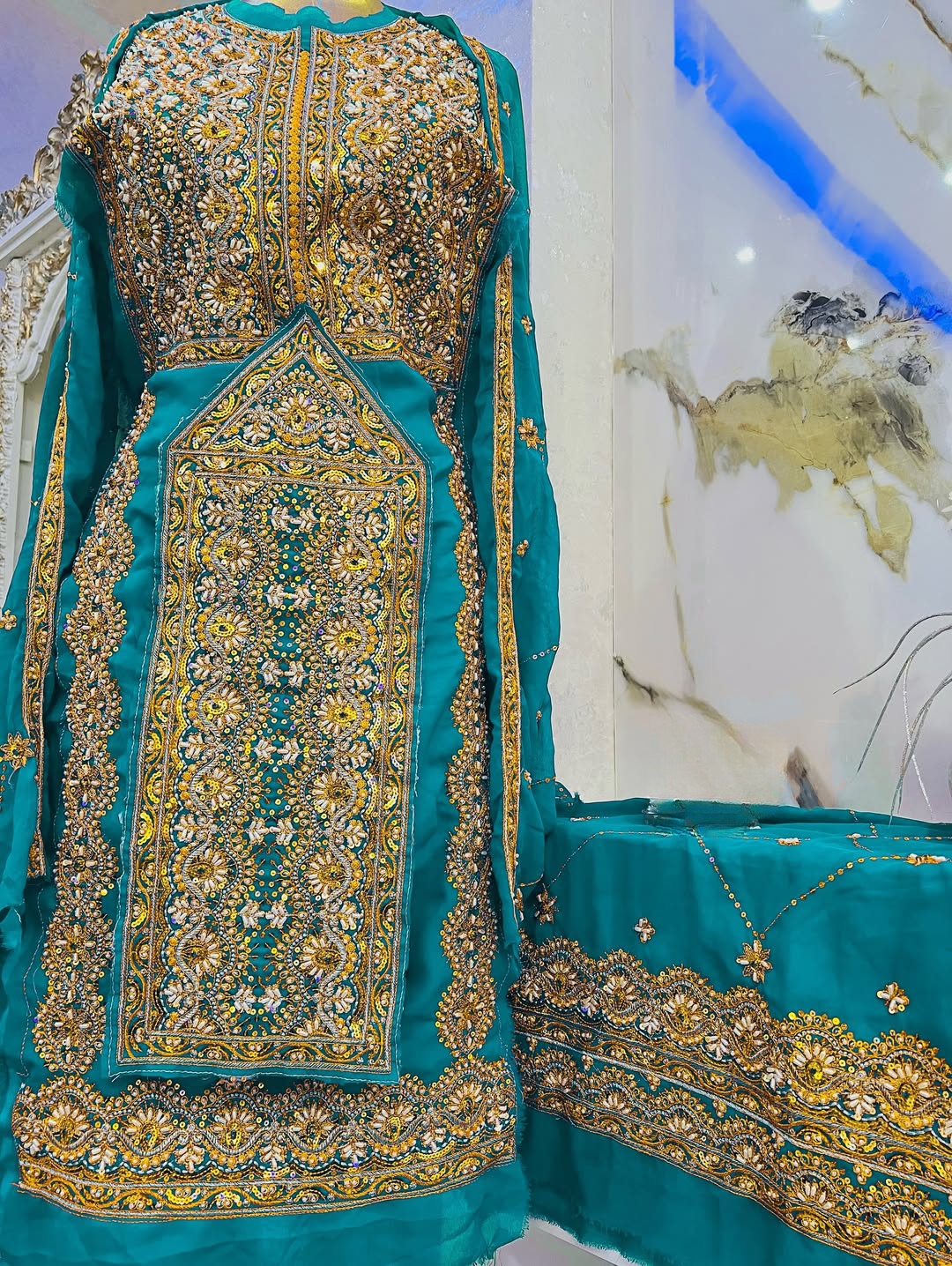 مشخصات قیمت وخریدلباس بلوچی زنانه